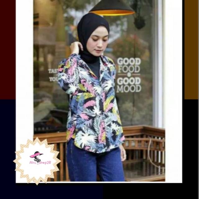 Kemeja lengan panjang motif daun terlaris untuk wanita