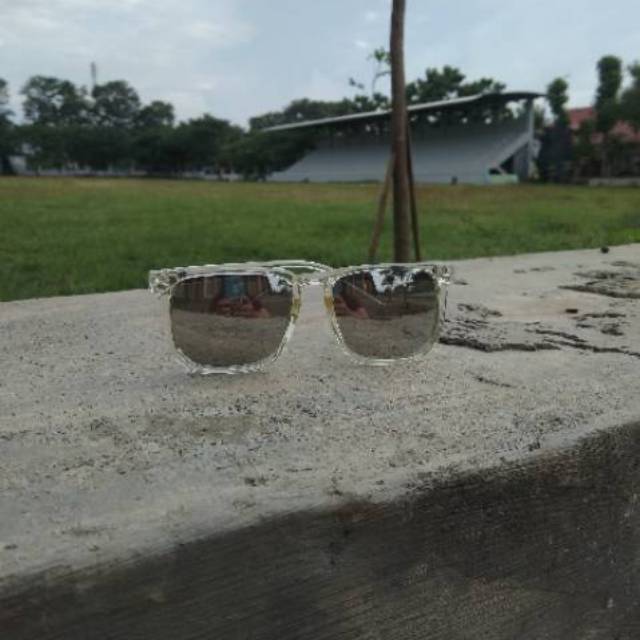 Kacamata_solo || kacamata cowok / kacamata model lensa warna