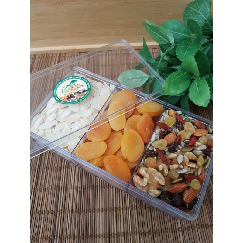 

dried Apricot , Almond Slice, Mixtrail 580gr