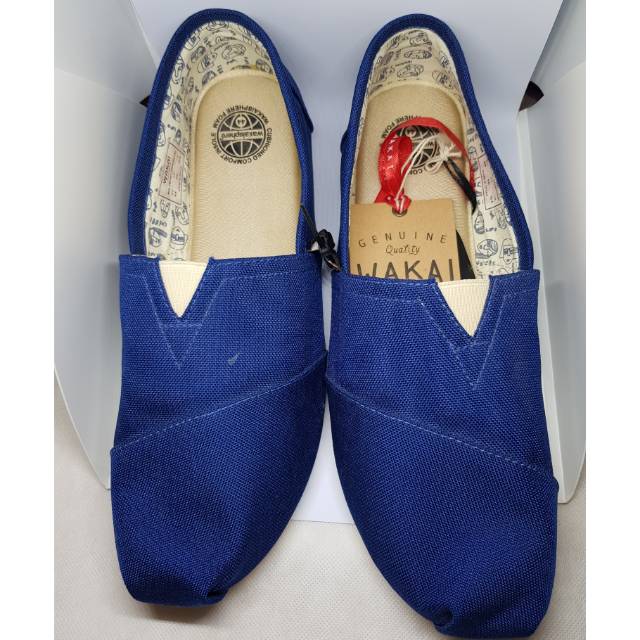 Wakai Shoes (Produk Original) Size 44 - Blue