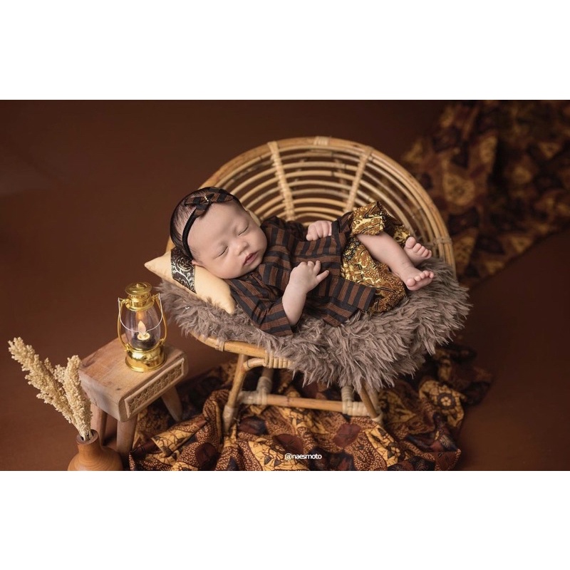 KNR kursi keong/ kursi bayi/ kursi rotan keong prop/ kursi foto bayi/ properti foto bayi/ newborn ba