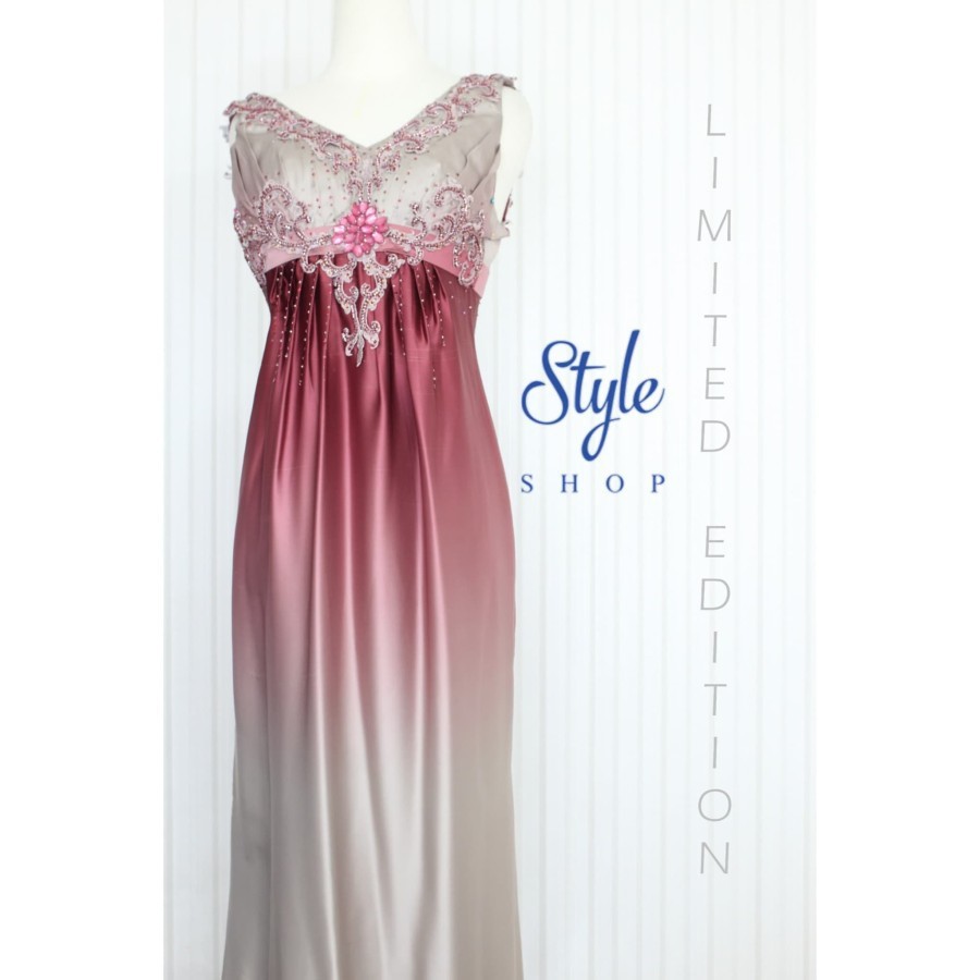 Gaun pesta -Long dress- Evening gown- Gaun Warna Maroon gradasi 8051