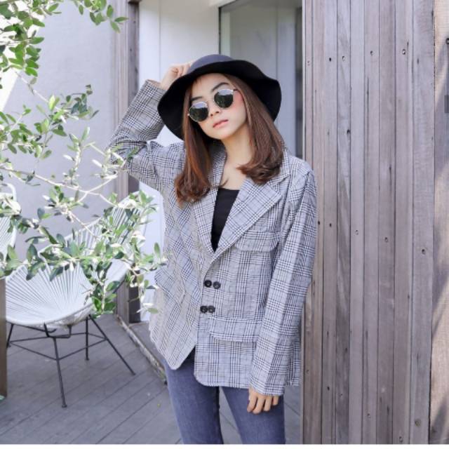 Blazer / Blazer wanita / Blaze modist dan modern / Sari zhonson blazee