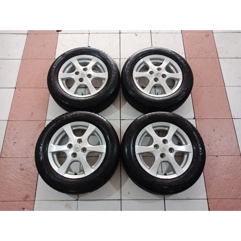 velg mobil second agya plus ban ring 14 baut 4x100
