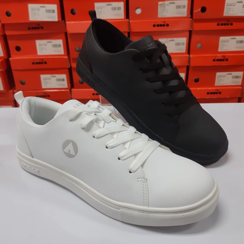 Sepatu Unisex Airwalk Jairo Black & White Original Sneakes Casual