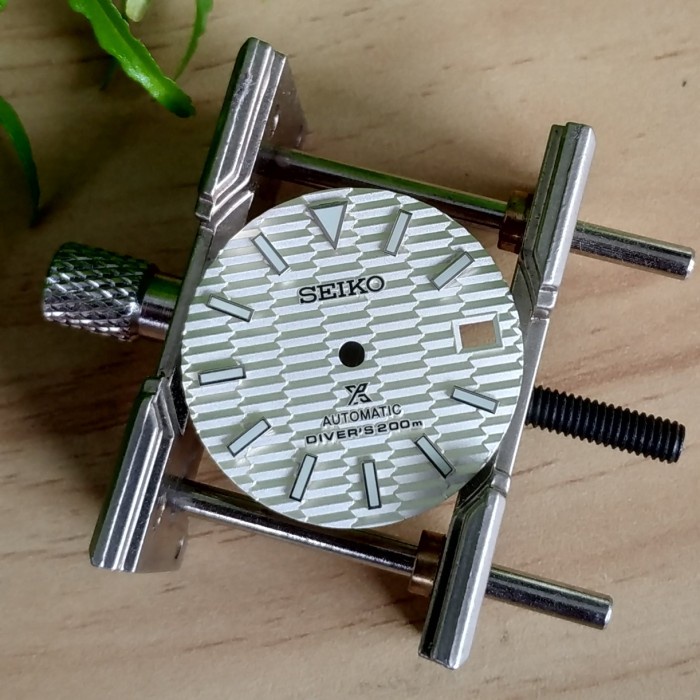 seikomod mod seiko dial 7s26 nh35 nh36 datejust strip nail white