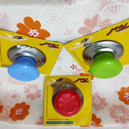 PEGANGAN TUTUP PANCI 1 PCS Warna warni  Bahan  Plastik