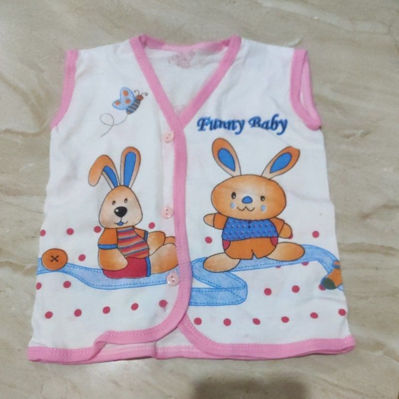 Baju bayi kancing tengah katun motif ddr