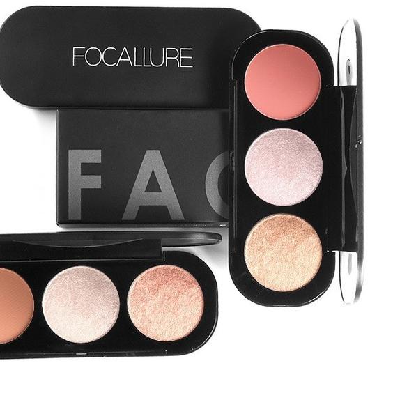 ✈ Focallure Blush and Highlighter Palette Perona Pipi Wajah ☎