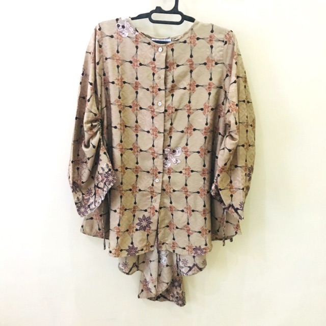 Ria Miranda Kuranji Top size S