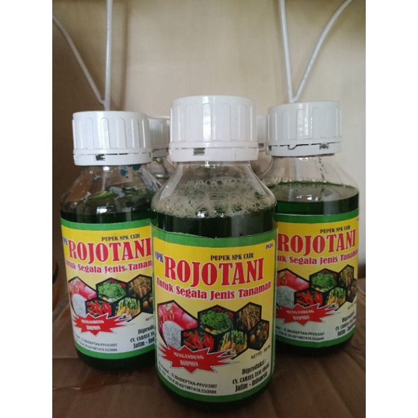 Pupuk NPK Cair ROJOTANI Plus, sendok takar Vit B1,