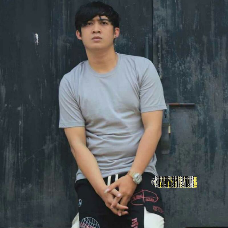 ( PROMO ) KAOS POLOS ORIGINAL BLINDSIDE WARNA ABU MISTY / MUDA , T SHIRT PREMIUM UNISEX PRIA WANITA,