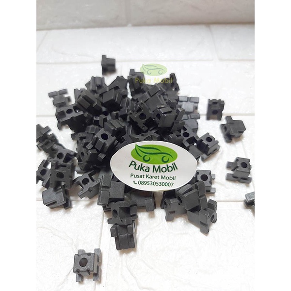 Kancing Klip Grill Lampu Mobil Taft GT F70 Feroza F61