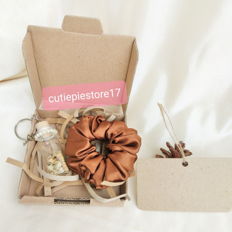 

Paket MiChie (Mini Scrunchie)