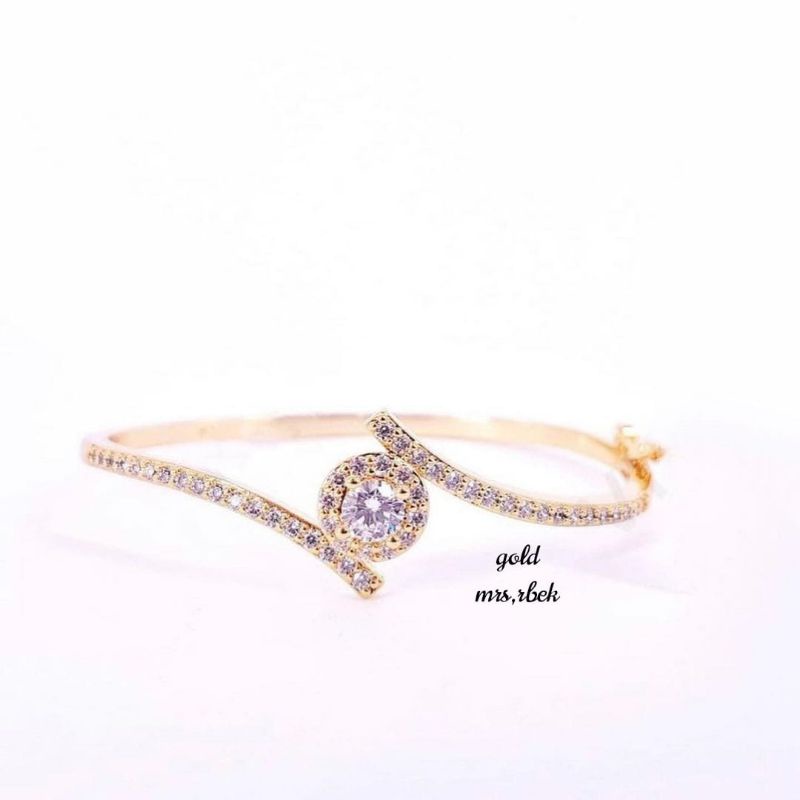 Gelang vier titanium (ada kode vier didlm gelang)lapis mas 18&amp;22k