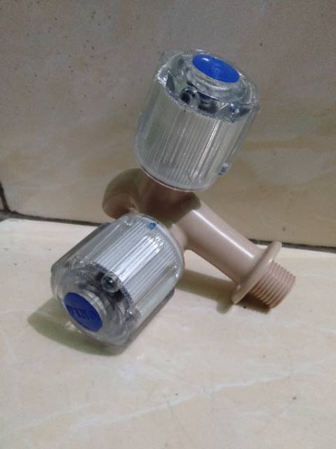 Kran cabang pvc vino keran shower plastik