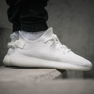 yeezy 350 boost triple white