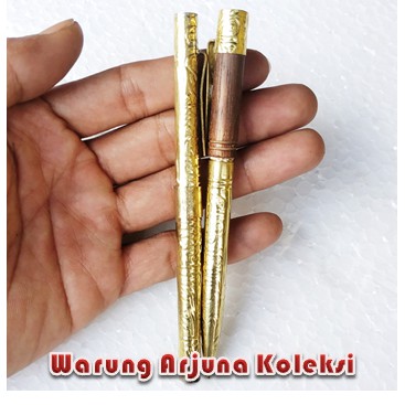 

Keris Bolpen Pulpen Bolpoin Kuningan Paket 2 PCS Koleksi Antik