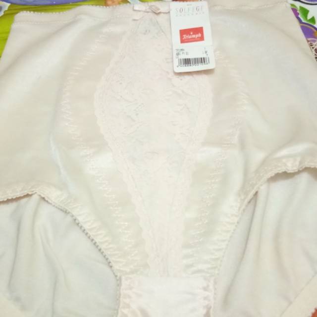 Celana dalam triumph