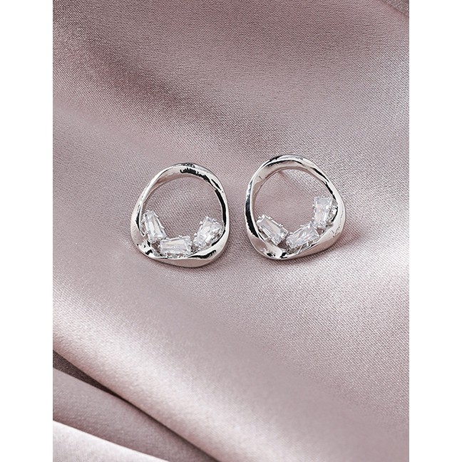 LRC Anting Tusuk Fashion Golden 925 Silver Pin Circle Gold Plated Diamond Stud Earrings D59656