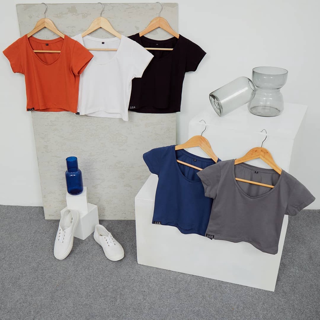 V NECK CROP TOP BAJU ATASAN WANITA KAOS WANITA