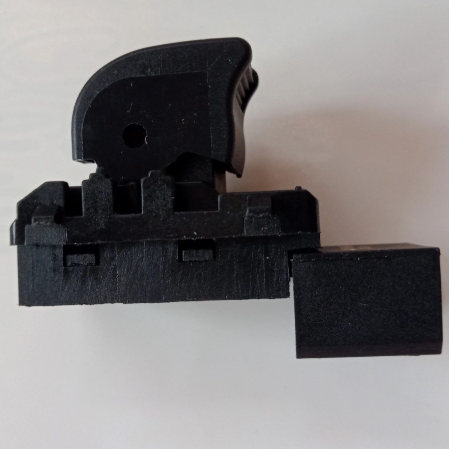 Switch Saklar Anakan Sub Power Window Buka Tutup Kaca Pintu Mobil Suzuki APV Arena