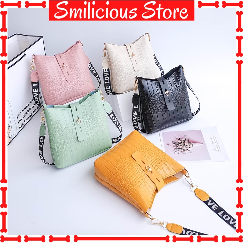 Tas Korea Selempang Tas Bahu Shoulder Bag Kulit Buaya Tali tulisan Love New Trendy Korean Bag A5