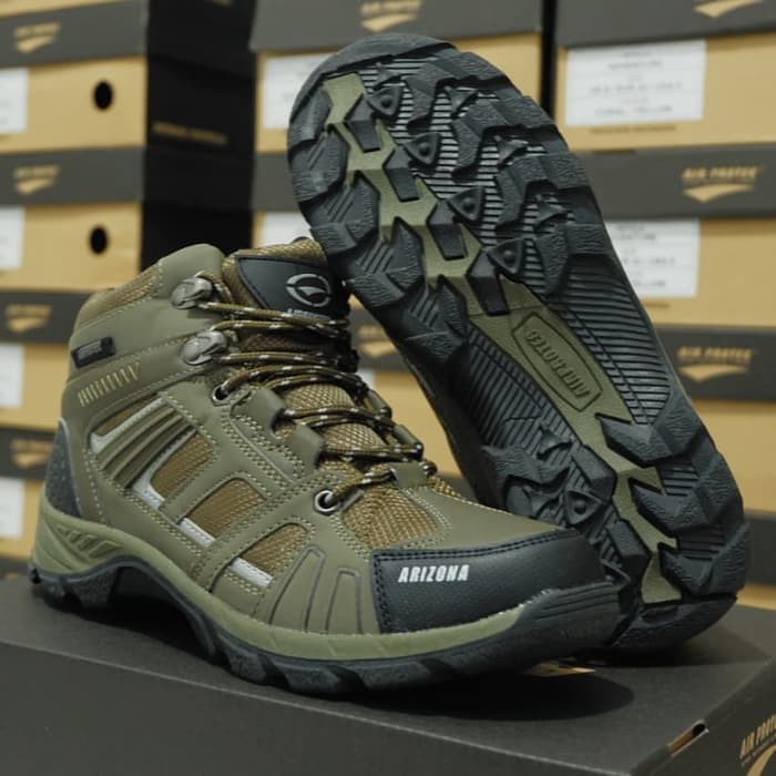 Sepatu Gunung Outdoor Gunung Air Protec Arizona