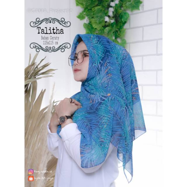 Talitha Ceruti Hijab Segi Empat
