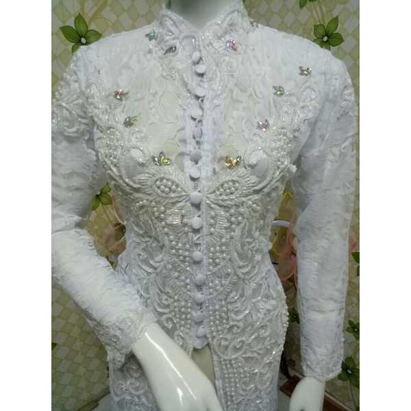 baju akad cantik ful payet