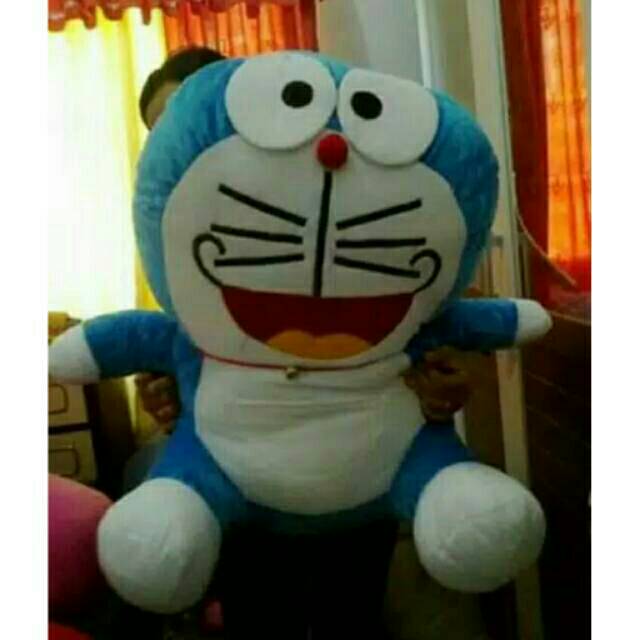 Boneka doraemon super jumbo