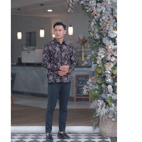NEW_PRODUCT SET COUPLE KEBAYA  MECCA LILAC KEBAYA WISUDA KEBAYA LAMARAN KEBAYA MODERN KEBAYA FASHION