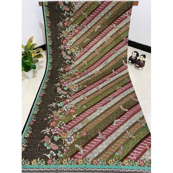 Kain Batik Solo sragenan motif kupu