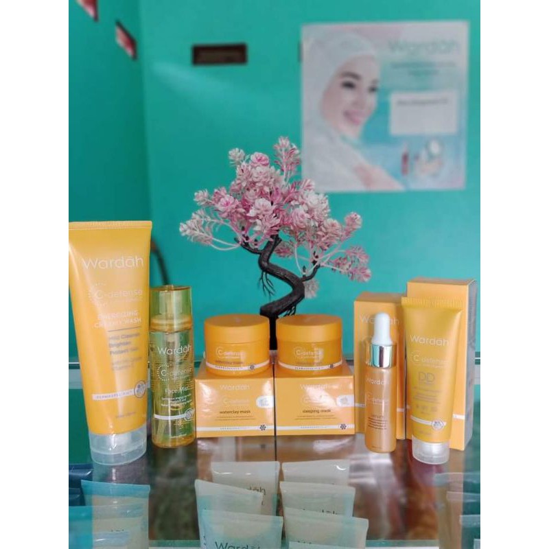 {100%ORI} WARDAH Paket Lengkap C-Defense