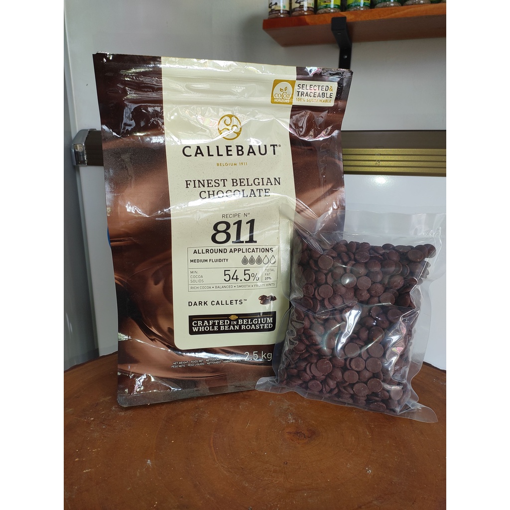 

Callebaut Dark Chocolate Couverture Callets 811 54,5% 1 kg