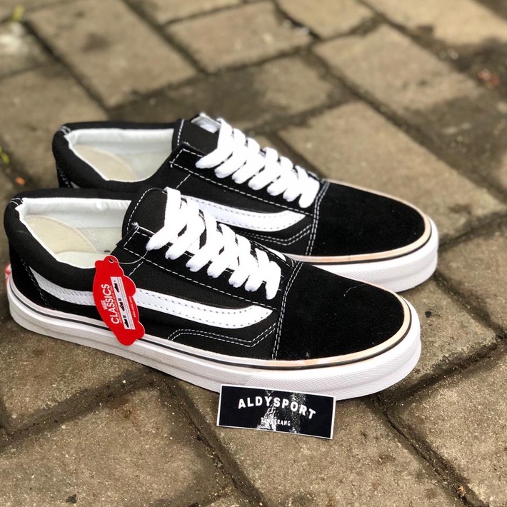 SEPATU VANS OLDSKOOL BLACK WHITE CLASSIC&amp;OG PREMIUM. SEPATU PRIA MURAH. SEPATU VANS PREMIUM