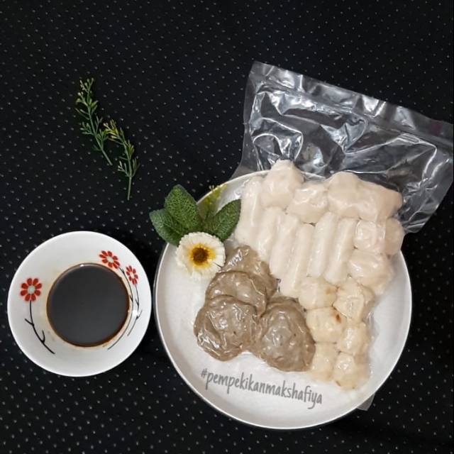 

TERMURAH PEMPEK ASLI PALEMBANG MIX KULIT ISI 25PCS