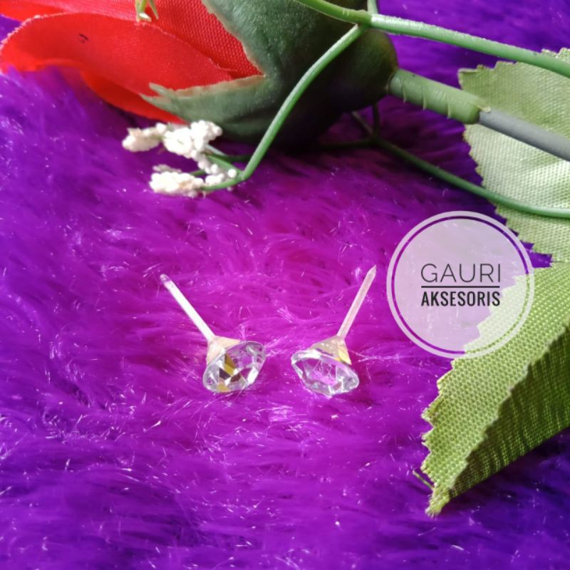 Anting Tindik Plastik Diamond / Anting Giwang