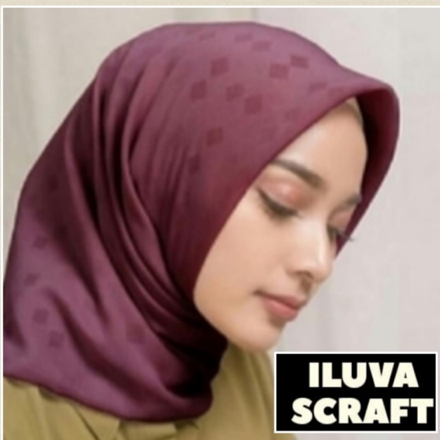 Iluva Scraf