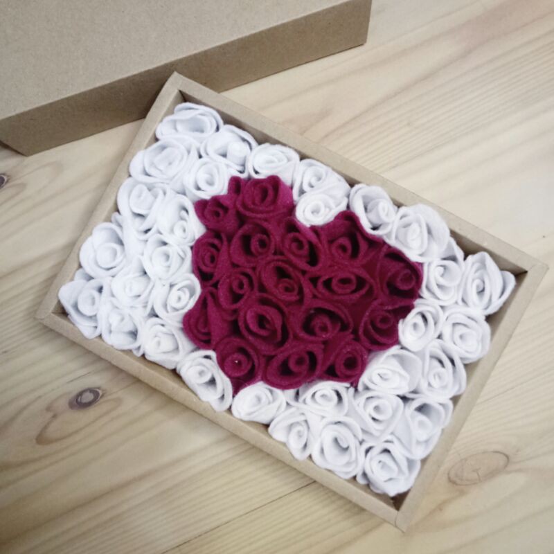 

BOX FLOWERS FLANEL KADO UNIK SPESIAL