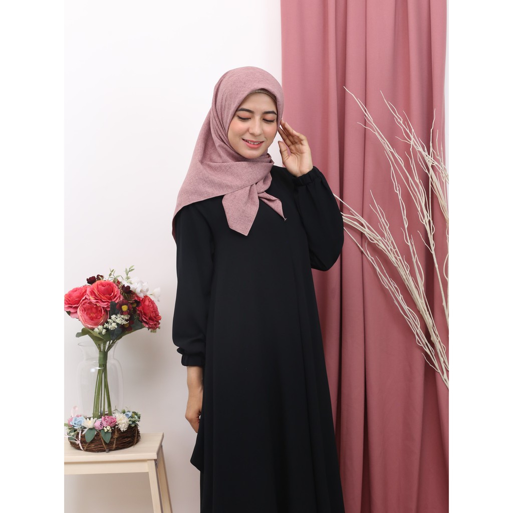 Jilbab Square Segiempat / Hijab Square Segiempat Superfine Voal Jasmine - Coral