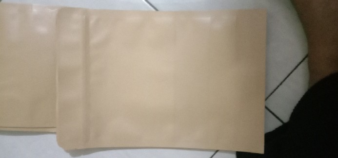 Standing Pouch Kraft Window 18x26 Zipper