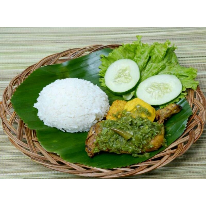 

AYAM PENYET DADA SAMBEL IJO