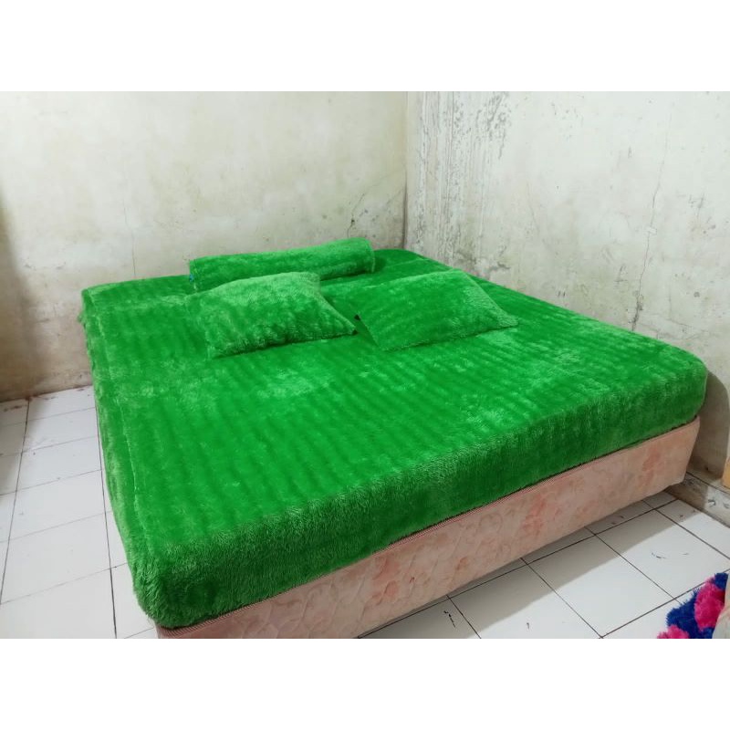 FULSET Sprai,sepre,Sprei bulu+2bantal +1guling