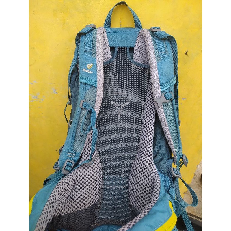 Deuter Futura 28