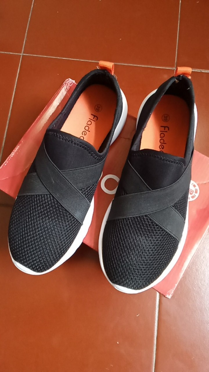  FLADEO  SHOES  EMPUK ENTENG BGT Shopee Indonesia