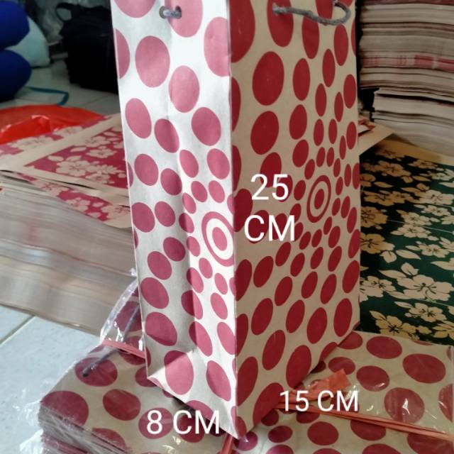 

Tas Kertas model Hatari