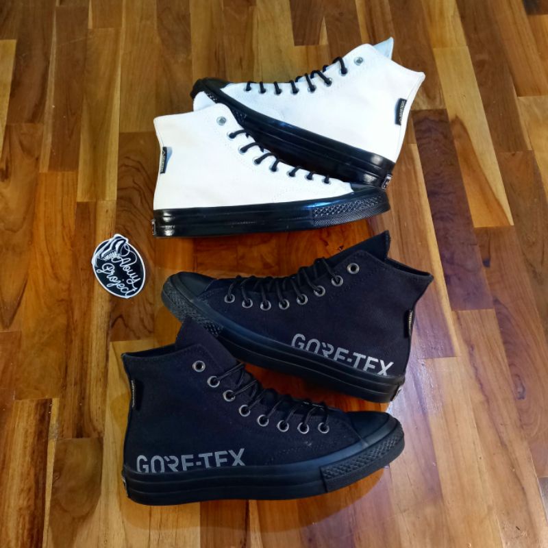 gore tex black converse