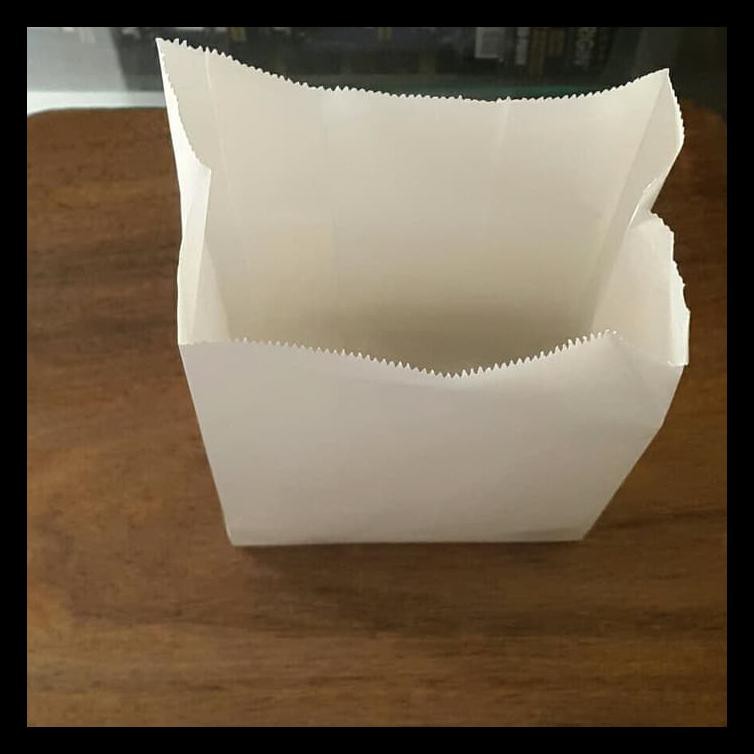 

Paper Bag / Kantong Kertas Putih Untuk Roti, Fried Chicken, Snack Dll Terjamin