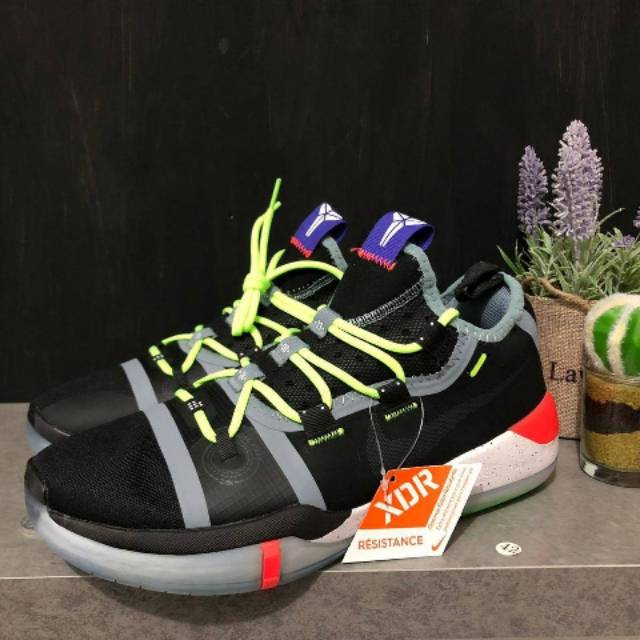 Sepatu Nike Kobe Exsodus